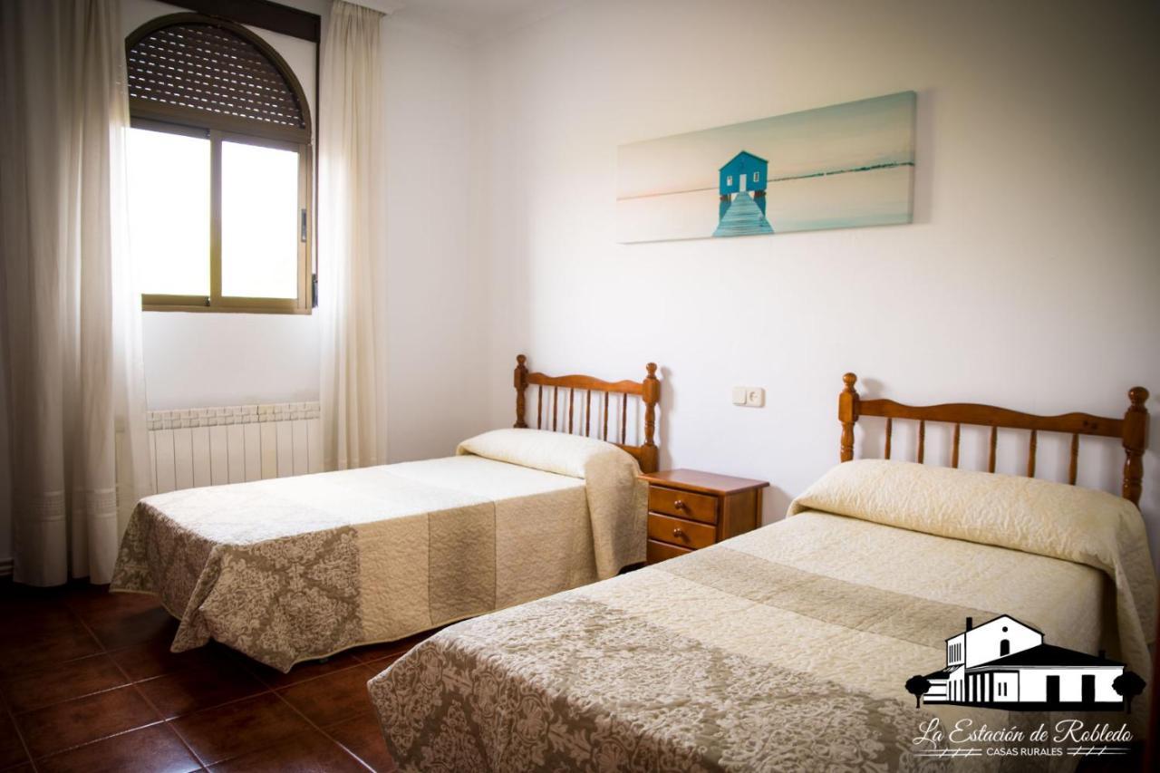 Casas Rurales La Estacion De Robledo Экстерьер фото