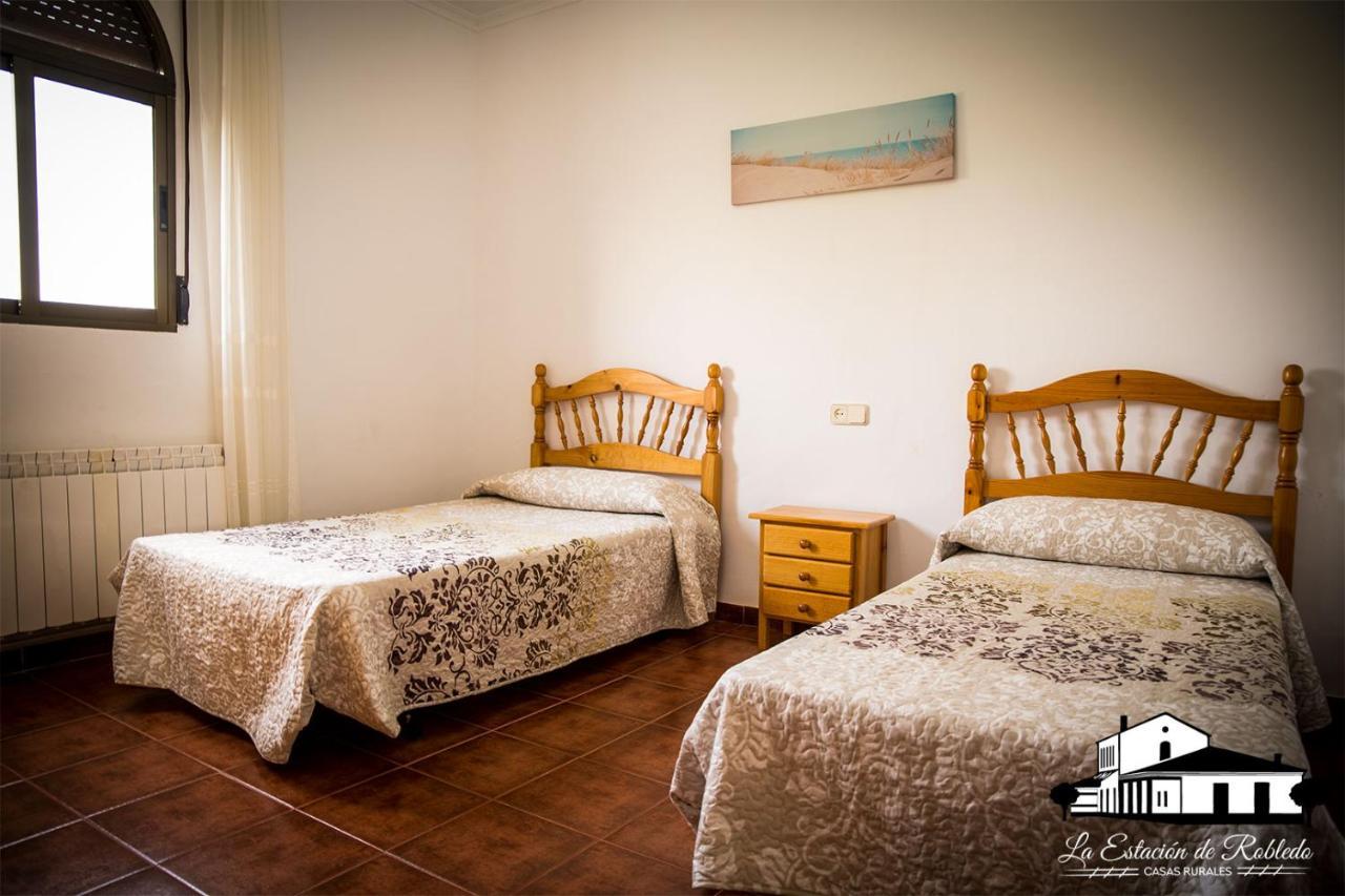 Casas Rurales La Estacion De Robledo Экстерьер фото