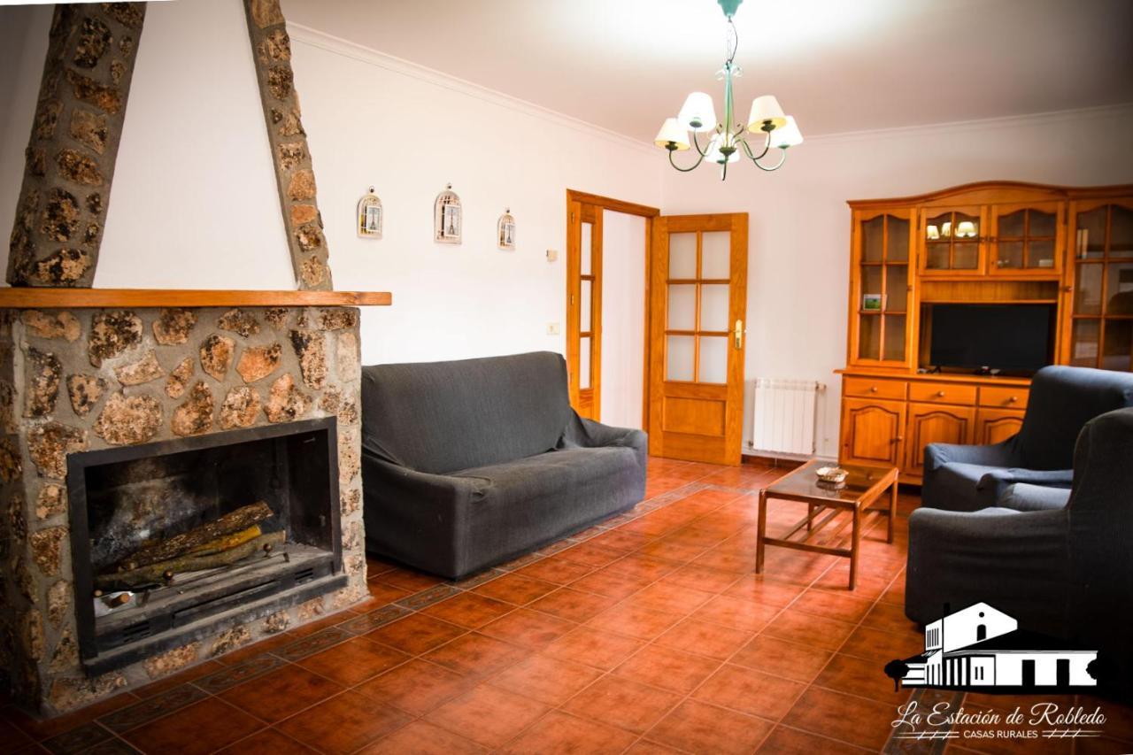 Casas Rurales La Estacion De Robledo Экстерьер фото